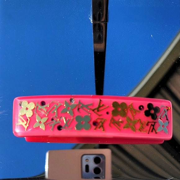 Louis Vuitton Hair Accessory full inclusion and giftable - Picture 1 of 6